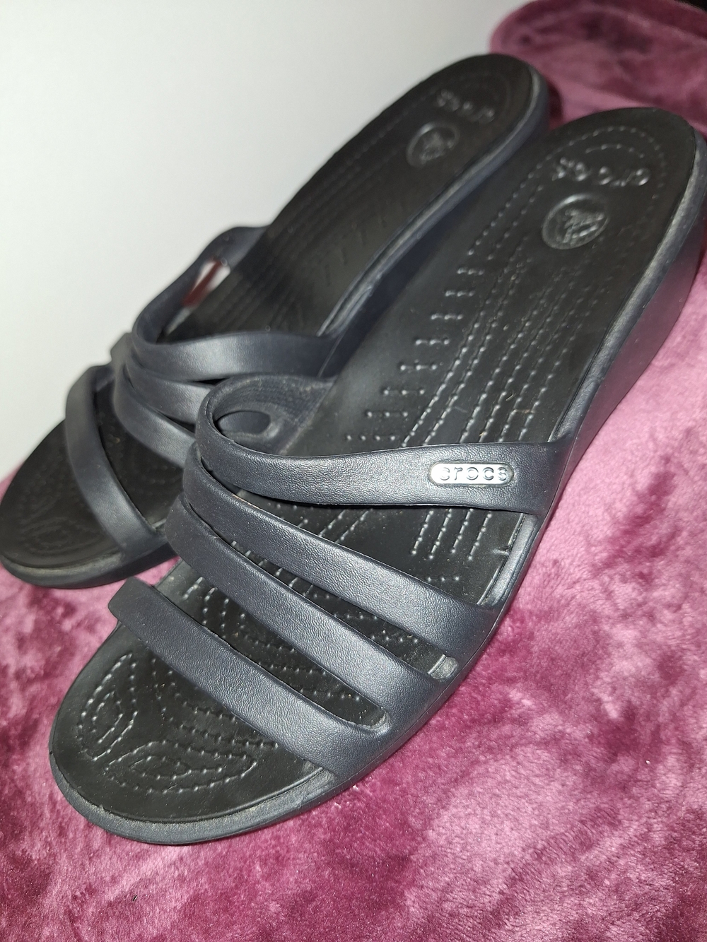 CROCS Black Strappy Slide Sandals